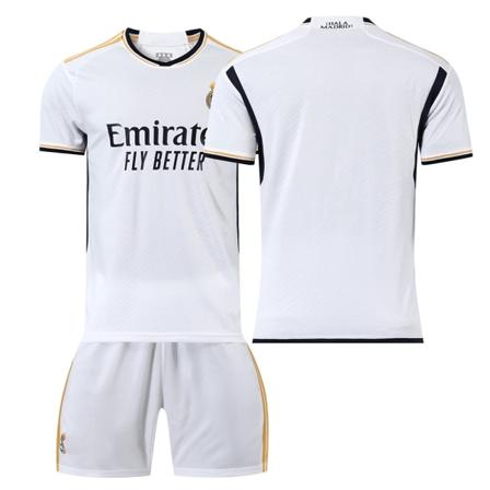 23-24 Real Madrid jalkapalloasu 20 Vinicius 10 Modric 9 Benzema No. 7 Hazard pelipaitaversio No home number Children's size 26