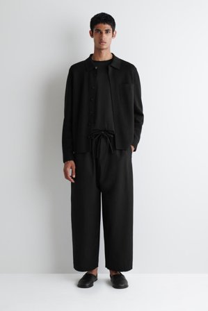 COS Men's Barrel-Leg Drawstring Trousers in Black
