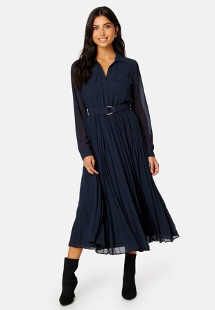 FOREVER NEW Shirt Dress Svart Blommig Klær