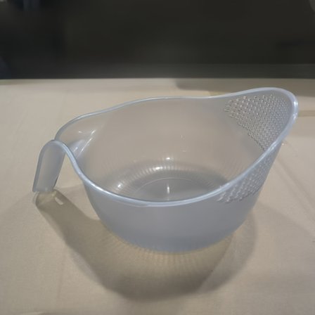 Multifunksjonell rengjørings- og filtreringskurv - Utstyrt med håndtak, er denne innovative plastsil designet for frukt og grønnsaker