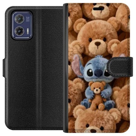 Kompatibelt Lommeboketui til Motorola Moto G73 Stitch omgitt av brune teddybjørner med en liten teddybjørn i fanget i en søt og koselig kawaii-design