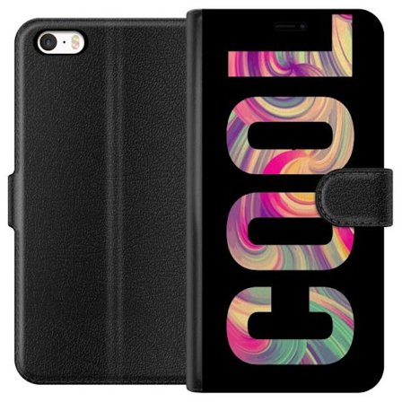 Kompatibelt Plånboksfodral till Apple Apple iPhone 5 Modern typografisk konst med ordet LOVE i flytande regnbågsfärger mot svart bakgrund med stark