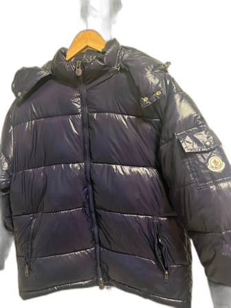 Mörkblå Moncler Maya
