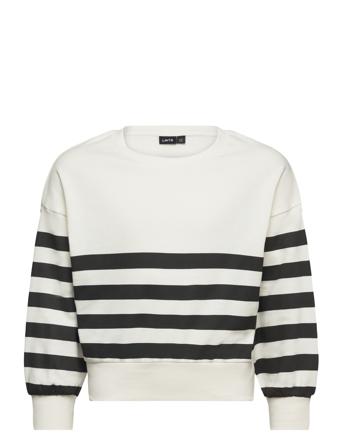 Nlfkipes Ls Short Sweat Tops Sweat-shirts & Hoodies Sweat-shirts Multi/patterned LMTD