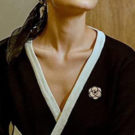 Blomsterspille i emalje med perler til kvinner, bryllup og bankett