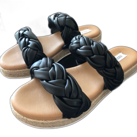 Steve Madden slip ons