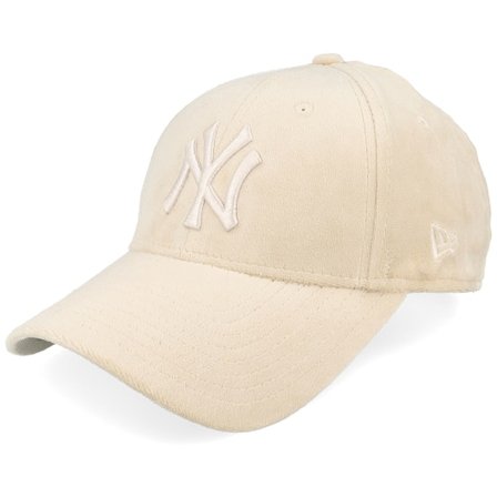 New Era - MLB Beige adjustable Cap - New York Yankees Womens Velour 9FORTY Beige Adjustable @ Hatstore