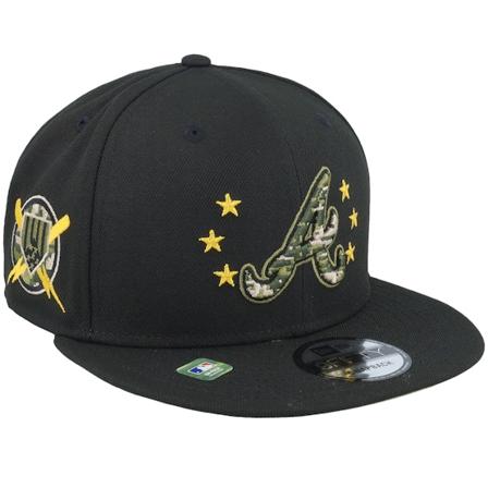 New Era - MLB Svart snapback Caps - Atlanta Braves MLB24 Armed Forces Day 9FIFTY Black Snapback @ Hatstore