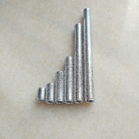 M8 Gjenget hulrør av sinklegering 100 mm