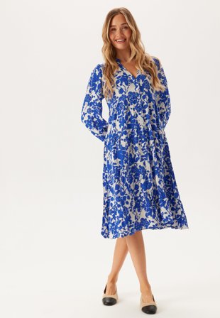 ONLY - Onlmilana 7/8 DRESS - Surf The Web Aop:white Flower