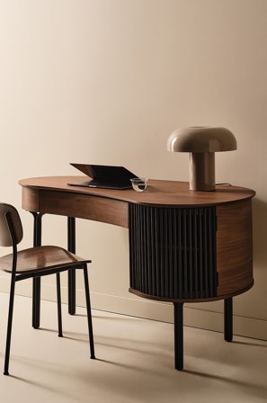 Jotex - Skrivebord Walnut And Charcoal Black. Metal: Black Sand - LÖVSTRAND - Kjøp Skrivebord hos Jotex