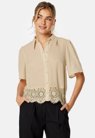 BUBBLEROOM Saraid Lace Shirt Cream Klær