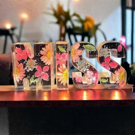 Pressede Blomster Resin Bogstaver med LED Lys, Floral Resin Natlampe, 26 Bogstavs Valg Dekorativ Gave, 50% Rabat