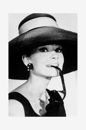 Malerifabrikken - Poster Audrey Hepburn 2 - Svart - Postere - Fra Homeroom