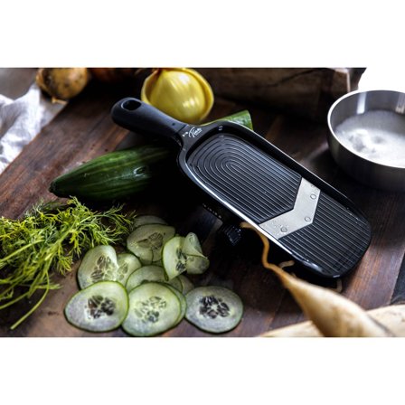 Tina Satake - Kjøkkenkniv Mandolin Svart