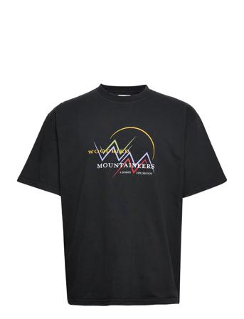 Baine Mountaineer Tee T-shirt Sort Woodbird