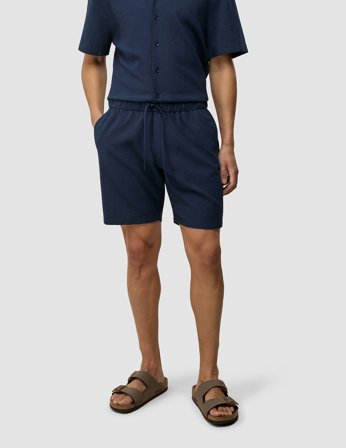 Shaping New Tomorrow - Seersucker Shorts - Dark Navy - Herr - Storlek 30/