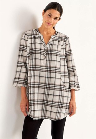 Cellbes of Sweden - Tunika i flonel med lommer i beige / ternet til damer i størrelse 46/48