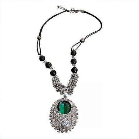 Halskjedeanheng smykketilbehør for kvinner og menn, moteriktig retro svart tau diamant ovalt krystallkjede