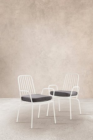 Jotex - Stol Med Armlæn 2-pak Hvid/mørkegrå hynde - IMPERIA - Køb Havestole & haveskamler hos Jotex