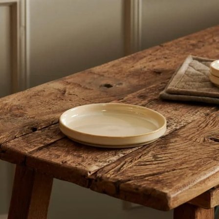 Keramisk tallerken med mineralsand 16 cm