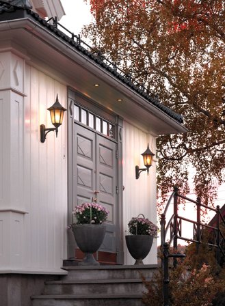 Modena 350 utelampe - sort