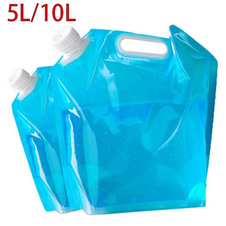 Bärbar vattenflaska i plast med hopfällbar behållare