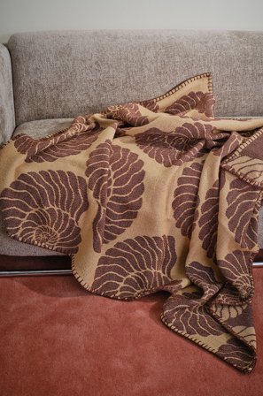 Jotex - Pledd 130x170 Cm Kastanjebrun/beige - SHIELA - Kjøp Pledd hos Jotex