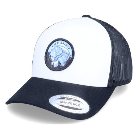 Wild Spirit - White trucker Czapka Z Daszkiem - Howling Wolf Mountain Patch Black/White Trucker @ Hatstore