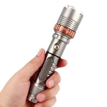 LCD-batteridrevet lommelykt, 10 000 lumen superlys lommelykt, zoombar, oppladbar lommelykt med 4 moduser, kraftig håndholdt lommelykt (A)