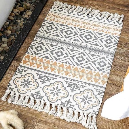 90 x 60 cm, Pieni boheemi matto kudotusta puuvillasta pompomeilla, pestävä, maalaismainen tyyli, boheemi, vintage, keittiöön, kylpyhuoneeseen, 