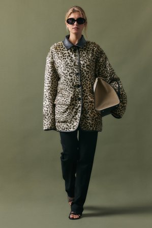 NA-KD Veste courte en fausse fourrure à imprimé léopard - Manteaux en fausse fourrure - Leopard - EU 42