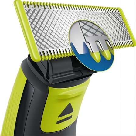 Yhteensopiva ruostumattomasta teräksestä valmistettu terä Yhteensopiva sähköparranajokoneen kanssa (malli QP250/50) + 2 kpl