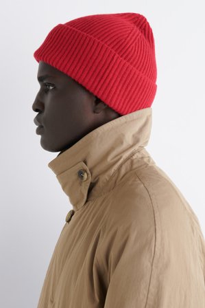 COS Homme Bonnet En Laine Côtelée in Rouge