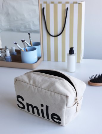 Design Letters Cavita. Travel Wash Bag - Cream - ONE SIZE