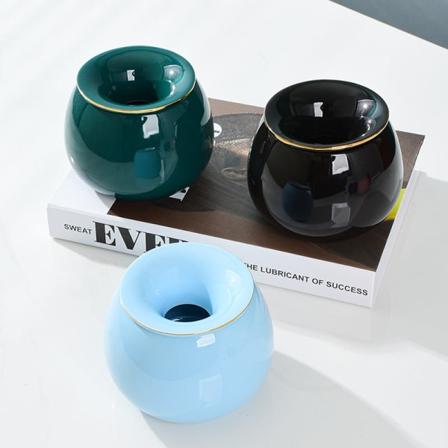 Tuhkakuppi Tyylikäs kansi Hotelli Toimisto Olohuone Koti Eurooppalainen Tyyli pois Macaron Color Tuhkakuppi Black 420ml