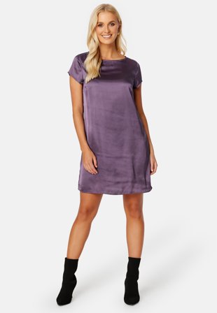 Bubbleroom - May satin dress - Light lilac - Kläder