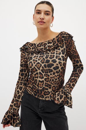 NA-KD - Topp med volanger - Langermede T-skjorter - Leopard - XS