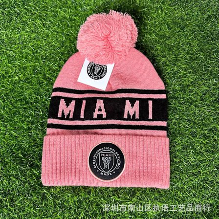 Gos- Jalkapalloseura neulottu pipo talvihattu Miami Pink