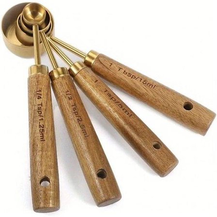 Målebeger 4 stk. Målebeger i rustfritt stål med treskaft, skjeer, bakeverktøy med metriske og amerikanske måleenheter