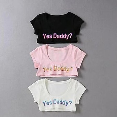 Kvindes T-shirt med bogstavprint, kortærmet, 'Yes Daddy', afgrænset, løbetøj (Hvid)