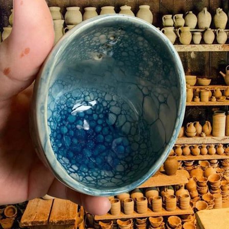 Keramik Urte Stripper Skål – 4-Slot Urte Stripper til Grønkål, Urter & Broccoli | Tåler Opvaskemaskine, Ergonomisk Design | Hurtig Bladfjernelse (Blå)