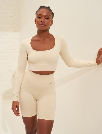 aim ́n Luxe Seamless Cropped Long Sleeve - Cream - L