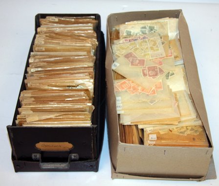 Danmark - Samling i 2 kartotekskasser - Stemplet