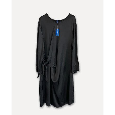 Black Beauty Dress - Reunion Home