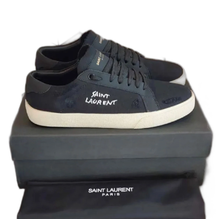 Svarta Saint Laurent sneakers