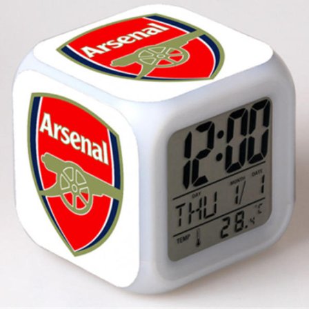Football League Farverig Vækkeur, LED Digital Farveskiftende Firkantet Vækkeur, Kreativ Vækkeur Gave (Form A)