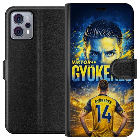 Kompatibelt Lommeboketui til Motorola Motorola Moto G23 Viktor Gyökeres fotballplakat i gult og blått med dramatisk stadionbakgrunn, sportillustrasj