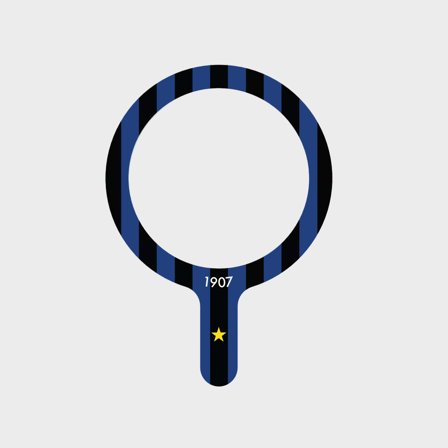 Fotbollsanda Överallt med en MagSafe Ring, Standard