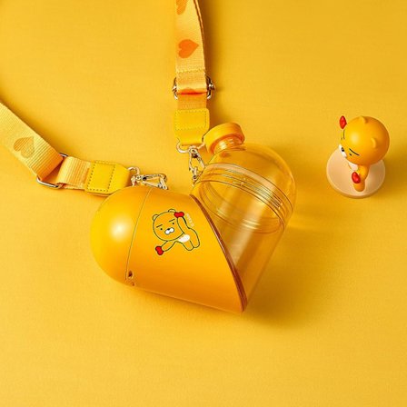 Kärleksförvaringskopp Hjärta Vattenflaska Utomhus Fitness Sport Kreativ vattenflaska med bärbar rem för resor Lätt att bära kopp present (gul)